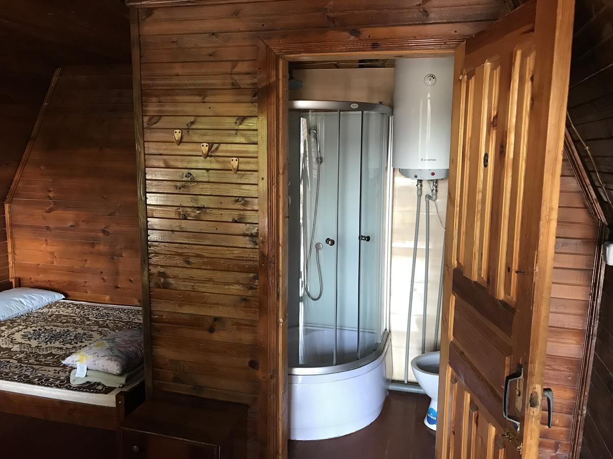 Номера В Деревянных Домиках Hotell Fontanka Eksteriør bilde
